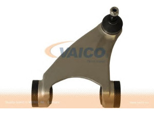 VAICO V24-7106 vikšro valdymo svirtis 
 Ašies montavimas/vairavimo mechanizmas/ratai -> Valdymo svirtis/pasukamosios svirties sujungimas -> Vairo trauklės (valdymo svirtis, išilginis balansyras, diago
60 657 246, 606 519 40