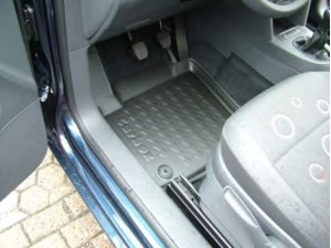 CARBOX 408111000 kojų kilimėlis 
 Vidaus įranga -> Kojų kilimėlis