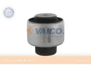 VAICO V10-6064 valdymo svirties/išilginių svirčių įvorė 
 Ašies montavimas/vairavimo mechanizmas/ratai -> Valdymo svirtis/pasukamosios svirties sujungimas -> Montavimas/sutvirtinimas
8E0 505 171 J