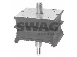 SWAG 62 91 8751 stebulės laikiklio įvorė 
 Ašies montavimas/vairavimo mechanizmas/ratai -> Ašies atrama/ašies korpusas/ašies montavimas -> Pasukamojo veleno sujungimas
5151.10