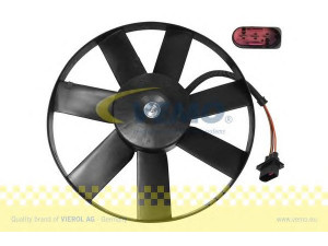 VEMO V15-01-1832-1 ventiliatorius, radiatoriaus 
 Aušinimo sistema -> Oro aušinimas
1J0 959 455, 1J0 959 455 B, 6E0 959 455 A