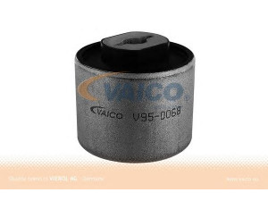 VAICO V95-0068 stebulės laikiklio įvorė 
 Ašies montavimas/vairavimo mechanizmas/ratai -> Ašies atrama/ašies korpusas/ašies montavimas -> Pasukamojo veleno sujungimas
3 127 7893, 31 277 893, 9 169 204