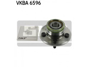 SKF VKBA 6596 rato guolio komplektas 
 Ašies montavimas/vairavimo mechanizmas/ratai -> Rato stebulė/montavimas -> Rato guolis
4509 599, 5003 549AA, 4509 599