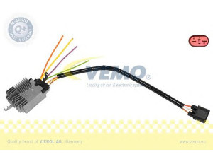 VEMO V10-79-0021 valdymo blokas, elektrinis ventiliatorius (variklio aušinima 
 Aušinimo sistema -> Valdymo blokas
4F0 959 501 G
