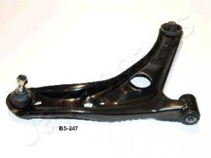 JAPANPARTS BS-246R vikšro valdymo svirtis 
 Ašies montavimas/vairavimo mechanizmas/ratai -> Valdymo svirtis/pasukamosios svirties sujungimas -> Vairo trauklės (valdymo svirtis, išilginis balansyras, diago
48068-59035