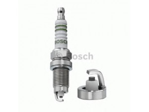 BOSCH 0 242 235 692 uždegimo žvakė 
 Techninės priežiūros dalys -> Techninės priežiūros intervalai
1953299, 22401 2F200, 22401 30R15