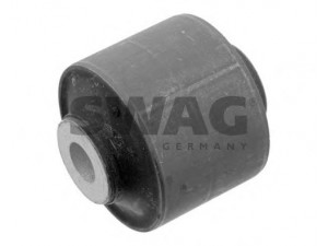 SWAG 30 93 6458 valdymo svirties/išilginių svirčių įvorė 
 Ašies montavimas/vairavimo mechanizmas/ratai -> Valdymo svirtis/pasukamosios svirties sujungimas -> Montavimas/sutvirtinimas
2H0 407 182 A