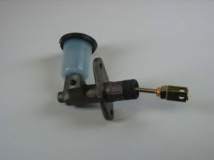 AISIN QT-025 pagrindinis cilindras, sankaba
31410-35140