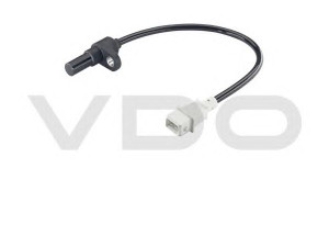 VDO S102460001Z jutiklis, alkūninio veleno impulsas 
 Elektros įranga -> Jutikliai
3547699