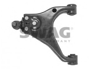 SWAG 91 94 1703 vikšro valdymo svirtis 
 Ašies montavimas/vairavimo mechanizmas/ratai -> Valdymo svirtis/pasukamosios svirties sujungimas -> Vairo trauklės (valdymo svirtis, išilginis balansyras, diago
54510-3E000, 54510-3E002