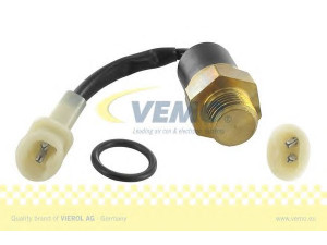 VEMO V38-99-0016 temperatūros jungiklis, radiatoriaus ventiliatorius 
 Aušinimo sistema -> Siuntimo blokas, aušinimo skysčio temperatūra
21595-01A00, 21595-04A00