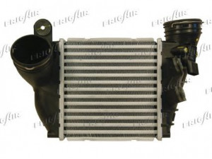 FRIGAIR 0710.3051 tarpinis suslėgto oro aušintuvas, kompresorius 
 Variklis -> Oro tiekimas -> Įkrovos agregatas (turbo/superįkrova) -> Tarpinis suslėgto oro aušintuvas
1J0145803AA, 1J0145803AB, 1J0145803E