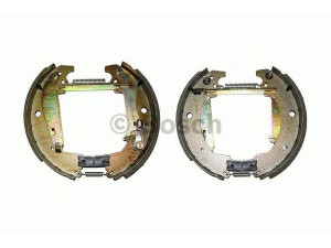 BOSCH 0 204 114 031 stabdžių trinkelių komplektas 
 Techninės priežiūros dalys -> Papildomas remontas
77 01 204 980, 77 01 205 884