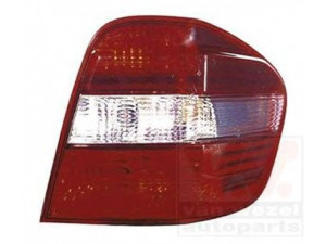 VAN WEZEL 3088932 kombinuotas galinis žibintas 
 Kėbulas -> Šviesos -> Kombinuotas galinis žibintas/dalys -> Kombinuotas galinis žibintas
1648203264, 1649060800, A1648203264