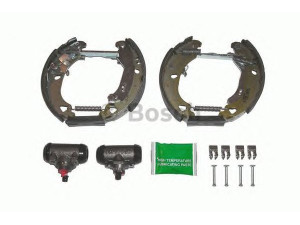 BOSCH 0 204 114 615 stabdžių trinkelių komplektas 
 Techninės priežiūros dalys -> Papildomas remontas