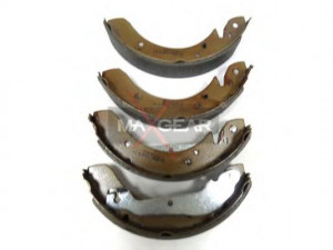 MAXGEAR 19-0334 stabdžių trinkelių komplektas 
 Techninės priežiūros dalys -> Papildomas remontas
5015663, 5019042, 5020551, 5830533C00