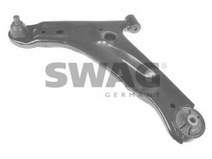 SWAG 91 94 1808 vikšro valdymo svirtis 
 Ašies montavimas/vairavimo mechanizmas/ratai -> Valdymo svirtis/pasukamosios svirties sujungimas -> Vairo trauklės (valdymo svirtis, išilginis balansyras, diago
54500-07100, 54500-07150, 54500-07160
