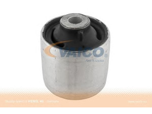 VAICO V10-6055 valdymo svirties/išilginių svirčių įvorė 
 Ašies montavimas/vairavimo mechanizmas/ratai -> Valdymo svirtis/pasukamosios svirties sujungimas -> Montavimas/sutvirtinimas
4F0 407 183 C