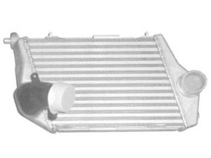 NRF 30762 tarpinis suslėgto oro aušintuvas, kompresorius 
 Variklis -> Oro tiekimas -> Įkrovos agregatas (turbo/superįkrova) -> Tarpinis suslėgto oro aušintuvas
4E0145806A