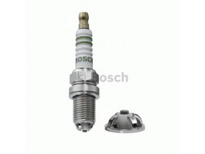 BOSCH 0 242 240 587 uždegimo žvakė 
 Techninės priežiūros dalys -> Techninės priežiūros intervalai
101 000 054 AD, 32017038, 999 170 204 90