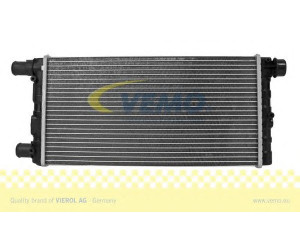 VEMO V24-60-0004 radiatorius, variklio aušinimas 
 Aušinimo sistema -> Radiatorius/alyvos aušintuvas -> Radiatorius/dalys
46 41 407, 46 414 207, 46 475 456