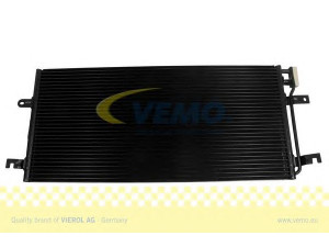 VEMO V15-62-1008 kondensatorius, oro kondicionierius 
 Oro kondicionavimas -> Kondensatorius
701 820 413 K, 7D0 820 413 B
