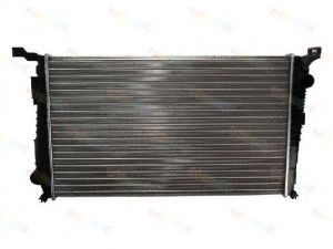 THERMOTEC D7R044TT radiatorius, variklio aušinimas 
 Aušinimo sistema -> Radiatorius/alyvos aušintuvas -> Radiatorius/dalys
8200880550