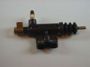 AISIN RY-004 darbinis cilindras, sankaba 
 Sankaba/dalys -> Sankabos valdymas -> Vykdomasis cilindras
41700-43150, 41710-43010