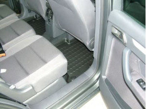 CARBOX 431785000 kojų kilimėlis 
 Vidaus įranga -> Kojų kilimėlis