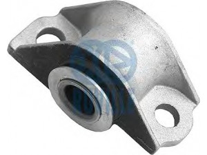 RUVILLE 985809 valdymo svirties/išilginių svirčių įvorė 
 Ašies montavimas/vairavimo mechanizmas/ratai -> Valdymo svirtis/pasukamosios svirties sujungimas -> Montavimas/sutvirtinimas
7750977*, 777 5344