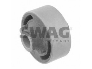 SWAG 81 92 6465 valdymo svirties/išilginių svirčių įvorė 
 Ašies montavimas/vairavimo mechanizmas/ratai -> Valdymo svirtis/pasukamosios svirties sujungimas -> Montavimas/sutvirtinimas
48655-07010, 48655-07010