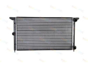 THERMOTEC D7W040TT radiatorius, variklio aušinimas 
 Aušinimo sistema -> Radiatorius/alyvos aušintuvas -> Radiatorius/dalys
7M3.121.253 B, 7M3.121.253B