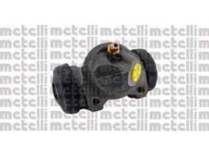 METELLI 04-0149 rato stabdžių cilindras 
 Stabdžių sistema -> Ratų cilindrai
77 01 024 248