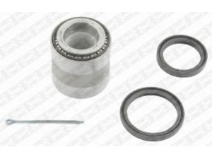 SNR R181.03 rato guolio komplektas 
 Ašies montavimas/vairavimo mechanizmas/ratai -> Rato stebulė/montavimas -> Rato guolis
6999 00120, 90610 0007