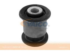 VAICO V10-1379 valdymo svirties/išilginių svirčių įvorė 
 Ašies montavimas/vairavimo mechanizmas/ratai -> Valdymo svirtis/pasukamosios svirties sujungimas -> Montavimas/sutvirtinimas
701 407 183 C, 7D0 407 183