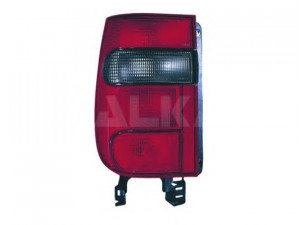 ALKAR 2211520 kombinuotas galinis žibintas 
 Kėbulas -> Šviesos -> Kombinuotas galinis žibintas/dalys -> Kombinuotas galinis žibintas
6U1945111