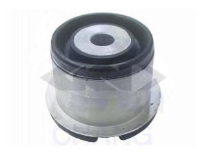 SPIDAN 411613 stebulės laikiklio įvorė 
 Ašies montavimas/vairavimo mechanizmas/ratai -> Ašies atrama/ašies korpusas/ašies montavimas -> Pasukamojo veleno sujungimas
54 02 630, 90 496 681