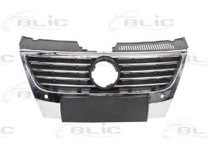 BLIC 6502-07-9540992P radiatorius grotelės 
 Kėbulas -> Kėbulo dalys/ sparnas/buferis -> Priekinis aerodinaminio pasipriešinimo sumažinimas/grotelės
3C0853651AHPWF, 3C0853651DPWF
