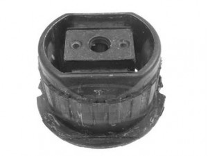 CORTECO 21653120 stebulės laikiklio įvorė 
 Ašies montavimas/vairavimo mechanizmas/ratai -> Ašies atrama/ašies korpusas/ašies montavimas -> Pasukamojo veleno sujungimas
140 331 22 44