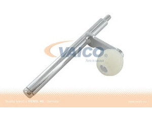 VAICO V10-2784 kreipiantysis velenas, pavarų perjungimo mechanizmas 
 Transmisija -> Neautomatinė pavarų dėžė -> Transmisijos valdymas
1H0 711 173