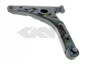 SPIDAN 45496 vikšro valdymo svirtis 
 Ašies montavimas/vairavimo mechanizmas/ratai -> Valdymo svirtis/pasukamosios svirties sujungimas -> Vairo trauklės (valdymo svirtis, išilginis balansyras, diago
1 438 318, 1 438 350, 1 495 667