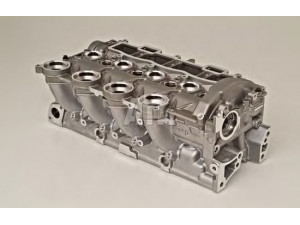 AMC 908697K cilindro galvutė 
 Variklis -> Cilindrų galvutė/dalys -> Cilindrų galvutė