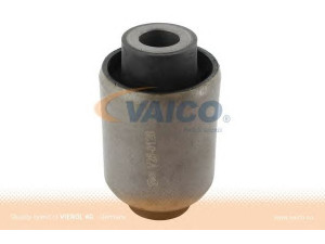 VAICO V25-0128 valdymo svirties/išilginių svirčių įvorė 
 Ašies montavimas/vairavimo mechanizmas/ratai -> Valdymo svirtis/pasukamosios svirties sujungimas -> Montavimas/sutvirtinimas
1 010 037, 1 055 191, 1E0034153A