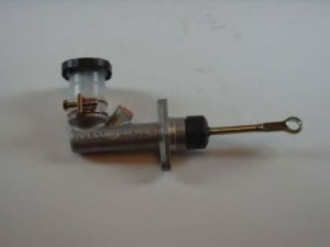 AISIN QM-003 pagrindinis cilindras, sankaba
8953004467, 8953004467