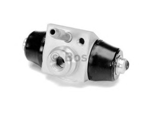 BOSCH 0 986 475 865 rato stabdžių cilindras 
 Stabdžių sistema -> Ratų cilindrai
6U0 611 053 A, 116 595 030, 1H0 611 053 C