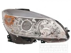 VAN WEZEL 3096962M priekinis žibintas 
 Kėbulas -> Priekinis žibintas/dalys -> Priekinis žibintas/įterp.
2038205859, 2048205859, A2038205859