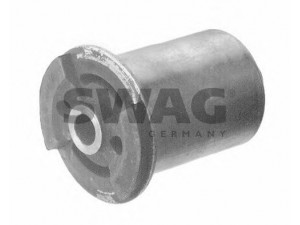 SWAG 60 79 0004 stebulės laikiklio įvorė 
 Ašies montavimas/vairavimo mechanizmas/ratai -> Ašies atrama/ašies korpusas/ašies montavimas -> Pasukamojo veleno sujungimas
77 00 821 167