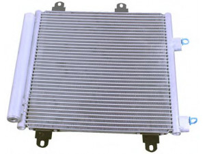 PowerMax 7110289 kondensatorius, oro kondicionierius 
 Oro kondicionavimas -> Kondensatorius
6455EE, 6455EF, 884500H010, 884500H020