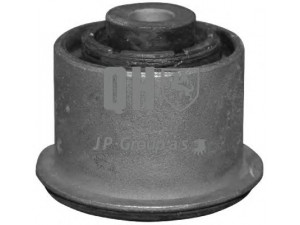 JP GROUP 1140204509 valdymo svirties/išilginių svirčių įvorė 
 Ašies montavimas/vairavimo mechanizmas/ratai -> Valdymo svirtis/pasukamosios svirties sujungimas -> Montavimas/sutvirtinimas
893407181