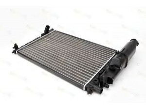 THERMOTEC D7P037TT radiatorius, variklio aušinimas 
 Aušinimo sistema -> Radiatorius/alyvos aušintuvas -> Radiatorius/dalys
1300.L9, 1301.A1